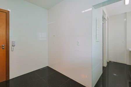 Apartamento à venda com 147m², 4 quartos e 3 vagas Apartamento à venda com 147m², 4 quartos e 3 vagasCozinha