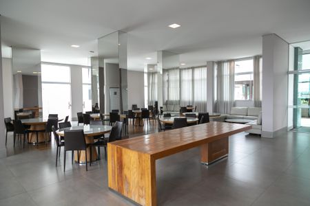 Apartamento à venda com 147m², 4 quartos e 3 vagas Apartamento à venda com 147m², 4 quartos e 3 vagasÁrea comum