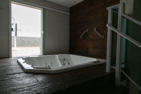 Apartamento à venda com 147m², 4 quartos e 3 vagas Apartamento à venda com 147m², 4 quartos e 3 vagasÁrea comum