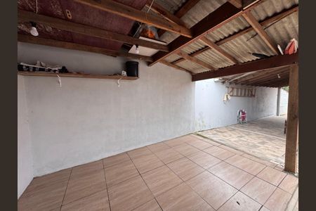 Casa à venda com 80m², 2 quartos e 3 vagas Casa à venda com 80m², 2 quartos e 3 vagasÁrea comum