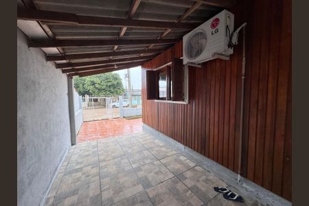 Casa à venda com 80m², 2 quartos e 3 vagas Casa à venda com 80m², 2 quartos e 3 vagasÁrea comum