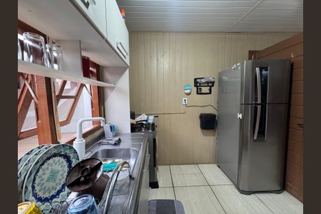 Casa à venda com 80m², 2 quartos e 3 vagas Casa à venda com 80m², 2 quartos e 3 vagasCozinha