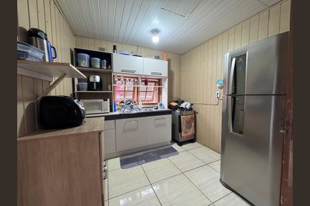Casa à venda com 80m², 2 quartos e 3 vagas Casa à venda com 80m², 2 quartos e 3 vagasCozinha