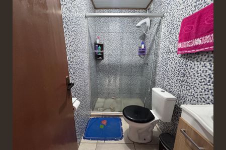 Casa à venda com 80m², 2 quartos e 3 vagas Casa à venda com 80m², 2 quartos e 3 vagasBanheiro