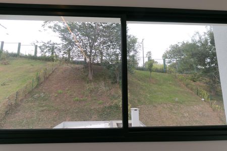 Casa de condomínio à venda com 208m², 3 quartos e 2 vagas Casa de condomínio à venda com 208m², 3 quartos e 2 vagasQuarto