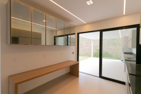 Casa de condomínio à venda com 208m², 3 quartos e 2 vagas Casa de condomínio à venda com 208m², 3 quartos e 2 vagasCozinha