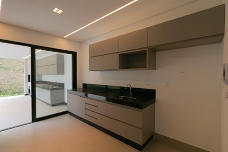 Casa de condomínio à venda com 208m², 3 quartos e 2 vagas Casa de condomínio à venda com 208m², 3 quartos e 2 vagasCozinha