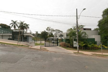 Casa de condomínio à venda com 208m², 3 quartos e 2 vagas Casa de condomínio à venda com 208m², 3 quartos e 2 vagasFachada