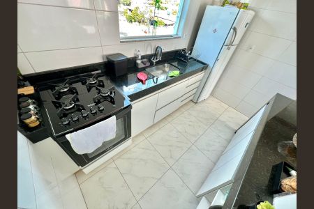 Apartamento para alugar com 90m², 2 quartos e 2 vagasCozinha