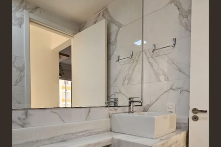 Apartamento à venda com 41m², 2 quartos e sem vaga Apartamento à venda com 41m², 2 quartos e sem vagaBanheiro