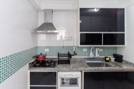 Apartamento à venda com 75m², 3 quartos e 2 vagas Apartamento à venda com 75m², 3 quartos e 2 vagasCozinha e Área de Serviço