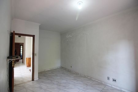 Casa para alugar com 280m², 4 quartos e 4 vagasSuíte 1