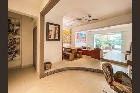 Apartamento à venda com 144m², 3 quartos e 1 vaga