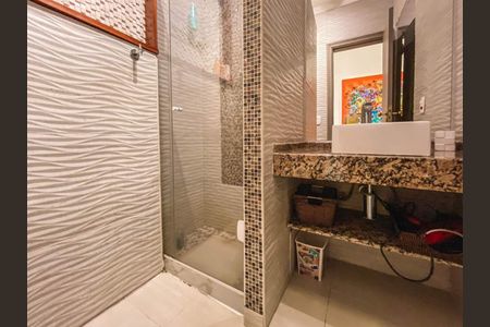 Apartamento à venda com 144m², 3 quartos e 1 vaga