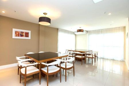 Apartamento à venda com 86m², 2 quartos e 1 vaga