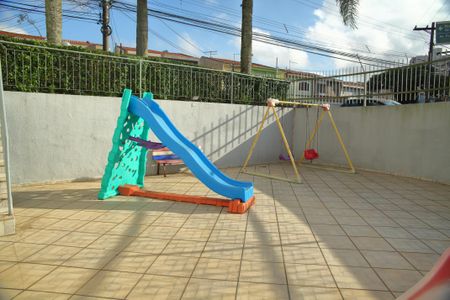 Apartamento à venda com 57m², 2 quartos e 2 vagasÁrea comum - Playground