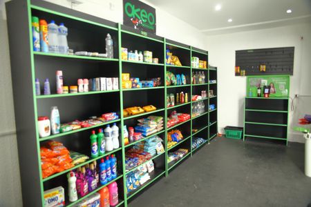 Apartamento à venda com 57m², 2 quartos e 2 vagasMini Mercado