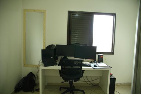 Apartamento à venda com 57m², 2 quartos e 2 vagasQuarto 2