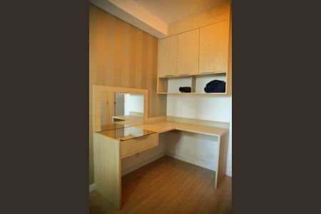Apartamento à venda com 45m², 1 quarto e 1 vagaSuíte 