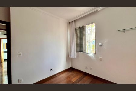 Apartamento à venda com 115m², 3 quartos e 2 vagas Apartamento à venda com 115m², 3 quartos e 2 vagasQuarto