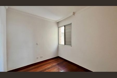 Apartamento à venda com 115m², 3 quartos e 2 vagas Apartamento à venda com 115m², 3 quartos e 2 vagasSala