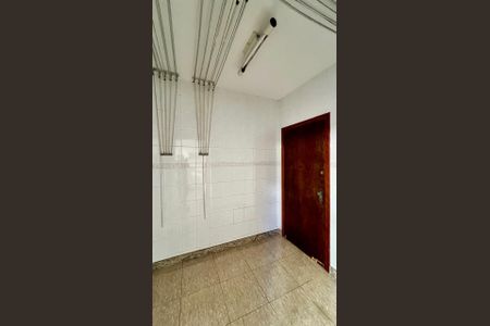 Apartamento à venda com 115m², 3 quartos e 2 vagas Apartamento à venda com 115m², 3 quartos e 2 vagasÁrea de Serviço