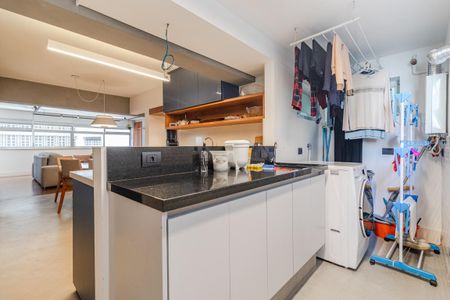 Apartamento à venda com 140m², 3 quartos e 1 vagaÁrea de Serviço