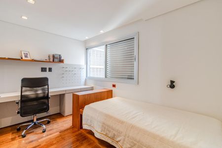 Apartamento à venda com 140m², 3 quartos e 1 vagaQuarto 1