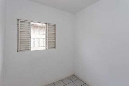 Casa à venda com 180m², 4 quartos e 8 vagasQuarto 2