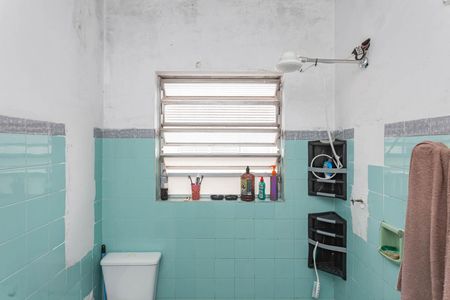 Casa à venda com 180m², 4 quartos e 8 vagasBanheiro