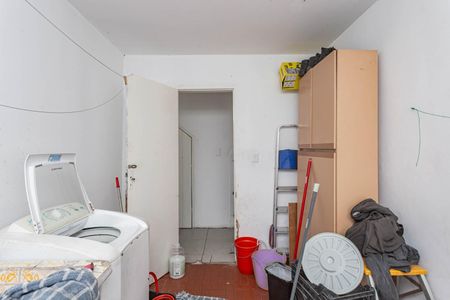 Casa à venda com 180m², 4 quartos e 8 vagasÁrea de Serviço