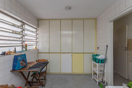 Casa à venda com 180m², 4 quartos e 8 vagasCozinha