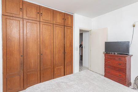 Casa à venda com 180m², 4 quartos e 8 vagasQuarto 4