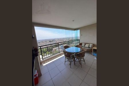 Apartamento à venda com 69m², 2 quartos e 1 vaga