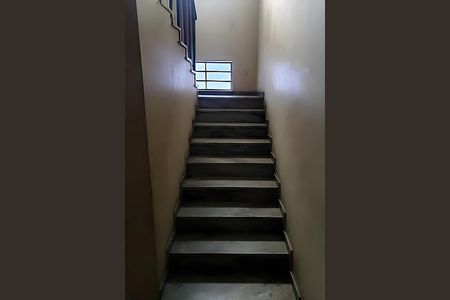 Casa à venda com 185m², 5 quartos e 2 vagas