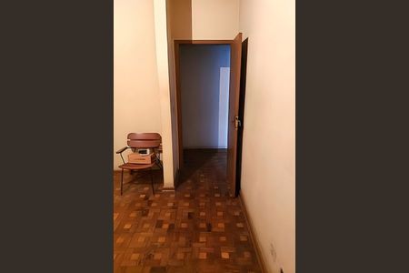 Casa à venda com 185m², 5 quartos e 2 vagas