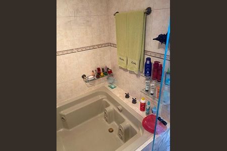 Apartamento à venda com 74m², 3 quartos e 1 vaga