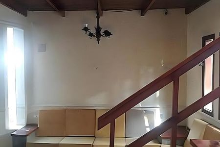 Casa à venda com 276m², 4 quartos e 5 vagas