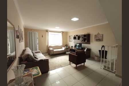 Casa de condomínio à venda com 112m², 3 quartos e 1 vagaSala