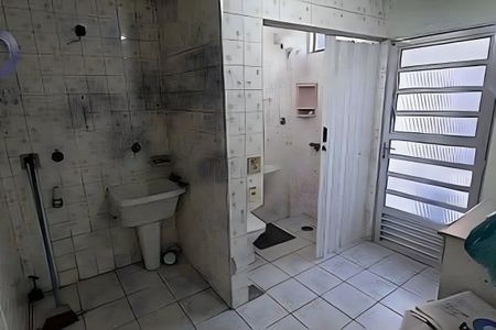 Casa à venda com 241m², 4 quartos e 5 vagas