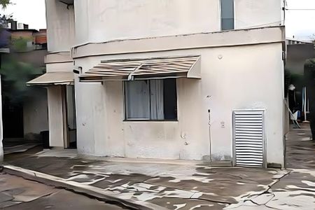 Casa à venda com 241m², 4 quartos e 5 vagas