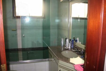 Apartamento à venda com 214m², 4 quartos e 3 vagas