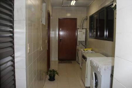 Apartamento à venda com 214m², 4 quartos e 3 vagas