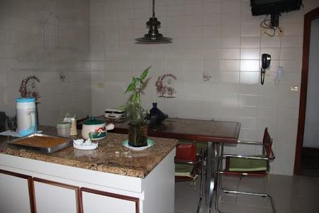 Apartamento à venda com 214m², 4 quartos e 3 vagas