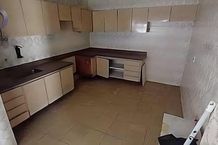 Casa à venda com 152m², 2 quartos e 4 vagas