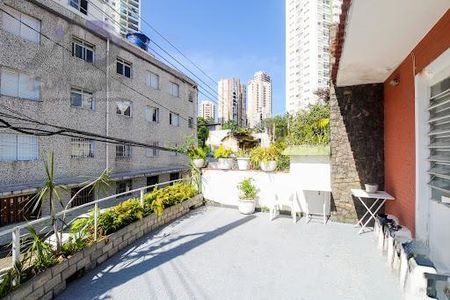 Casa à venda com 220m², 3 quartos e 4 vagas