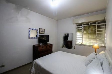 Casa à venda com 220m², 3 quartos e 4 vagas
