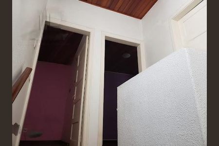 Casa à venda com 80m², 2 quartos e sem vaga