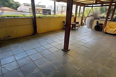 Casa à venda com 387m², 4 quartos e 2 vagas