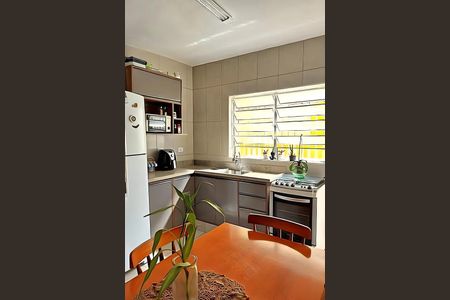Casa à venda com 167m², 2 quartos e 3 vagas